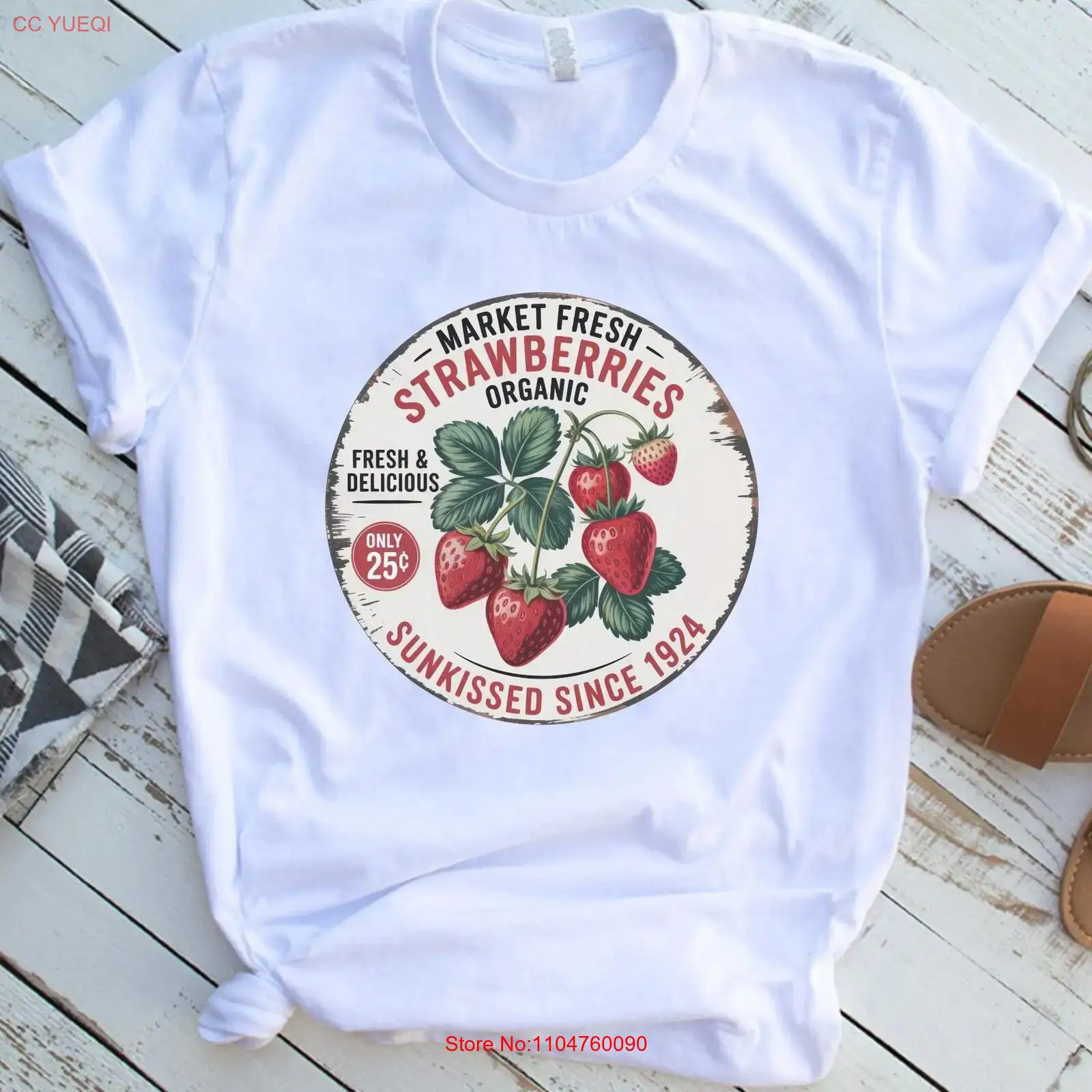 Fresh Strawberries Vintage T S - Vintage Fashion Market のレビューと価格