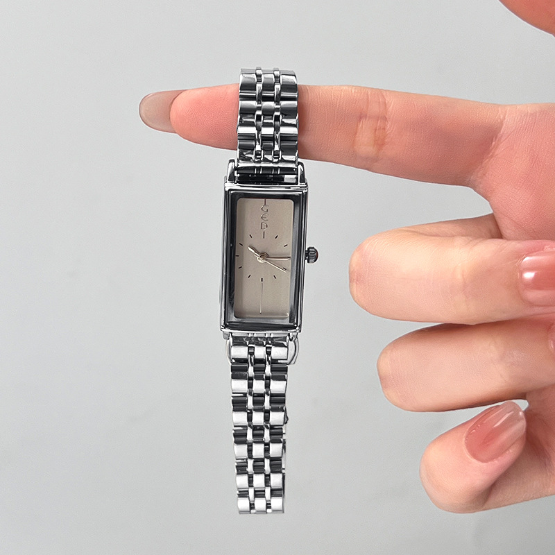GEDI Vintage Luxury Rectangula - Vintage Fashion Watches のレビューと価格