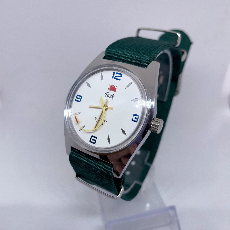 Red Flag Serves The People Men - Vintage Fashion Watches のレビューと価格